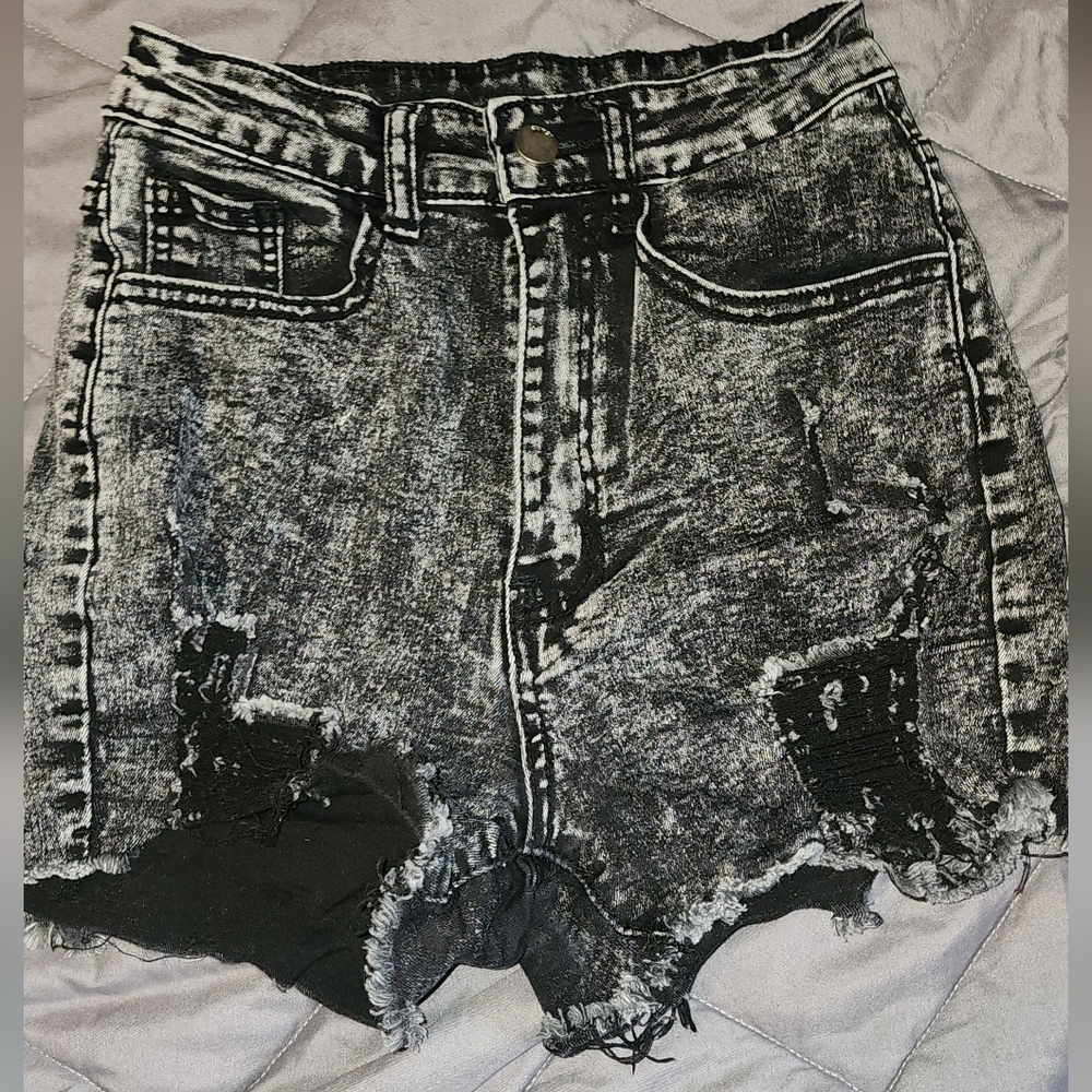 Grey distressed women's shorts